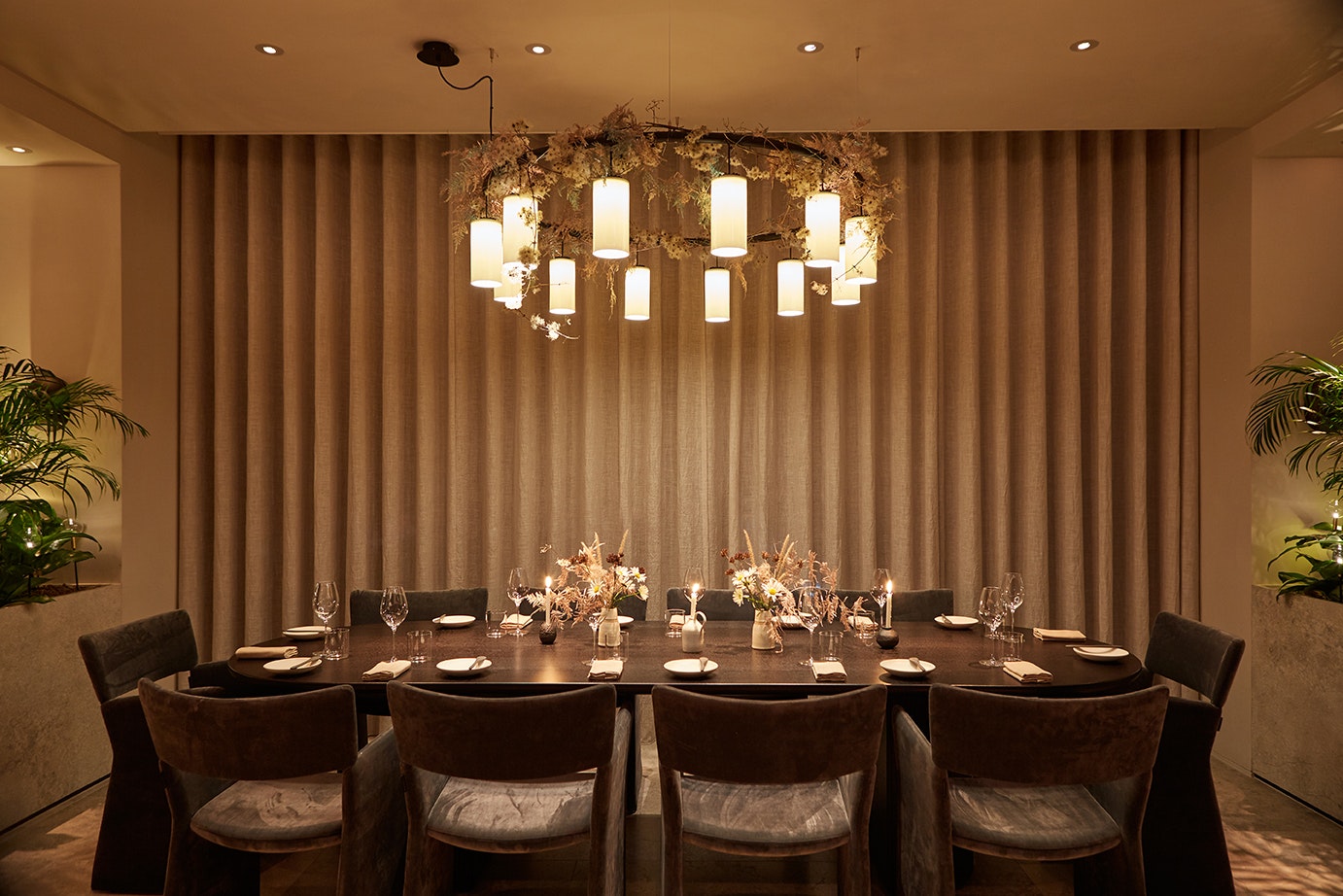 allegra-restaurant.com_christmas_privatediningtable_WEB (1)